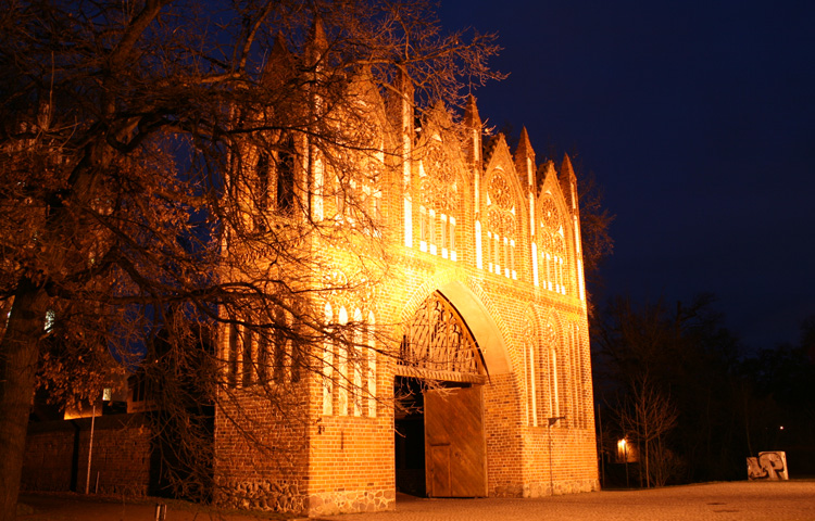 Jetzt Hotel oder Ferienwohnung in Neubrandenburg buchen